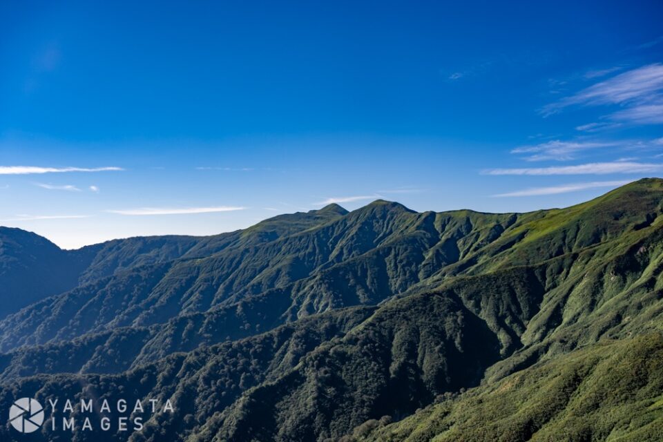 朝日連峰（大朝日岳）