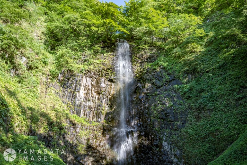 玉簾の滝（酒田市）