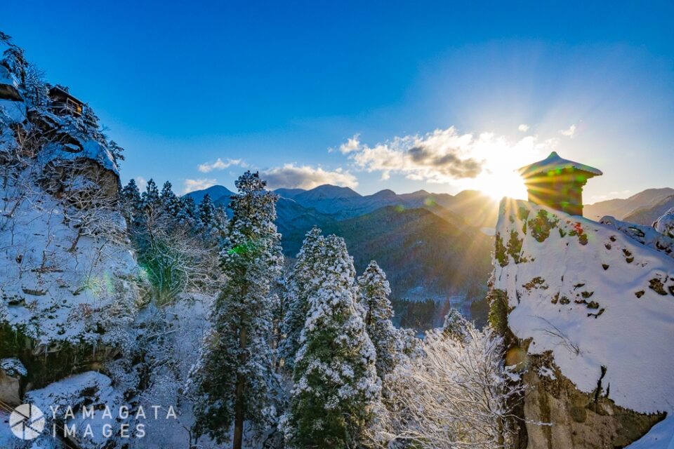 山寺の雪景色「宝珠山立石寺」