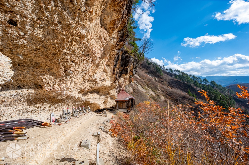 地蔵盛山（地蔵倉）